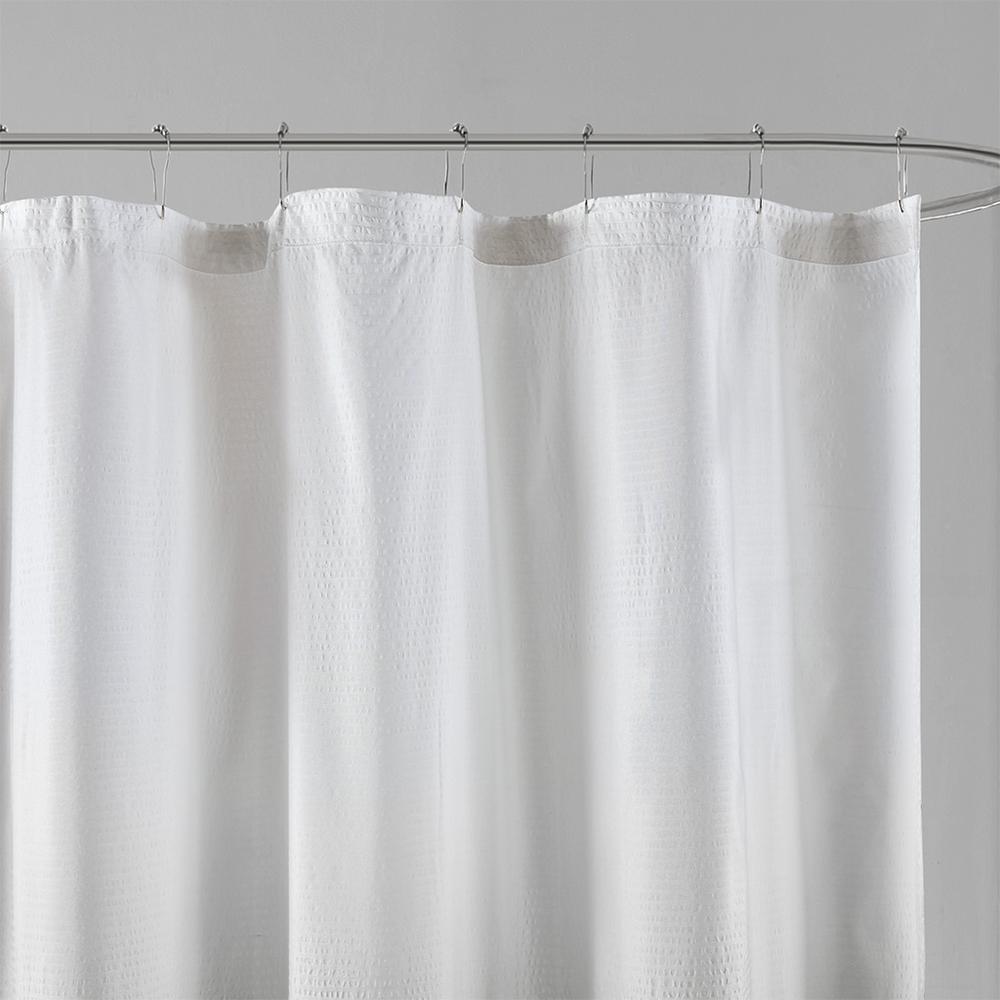 Ombre Printed Seersucker Shower Curtain. Picture 2