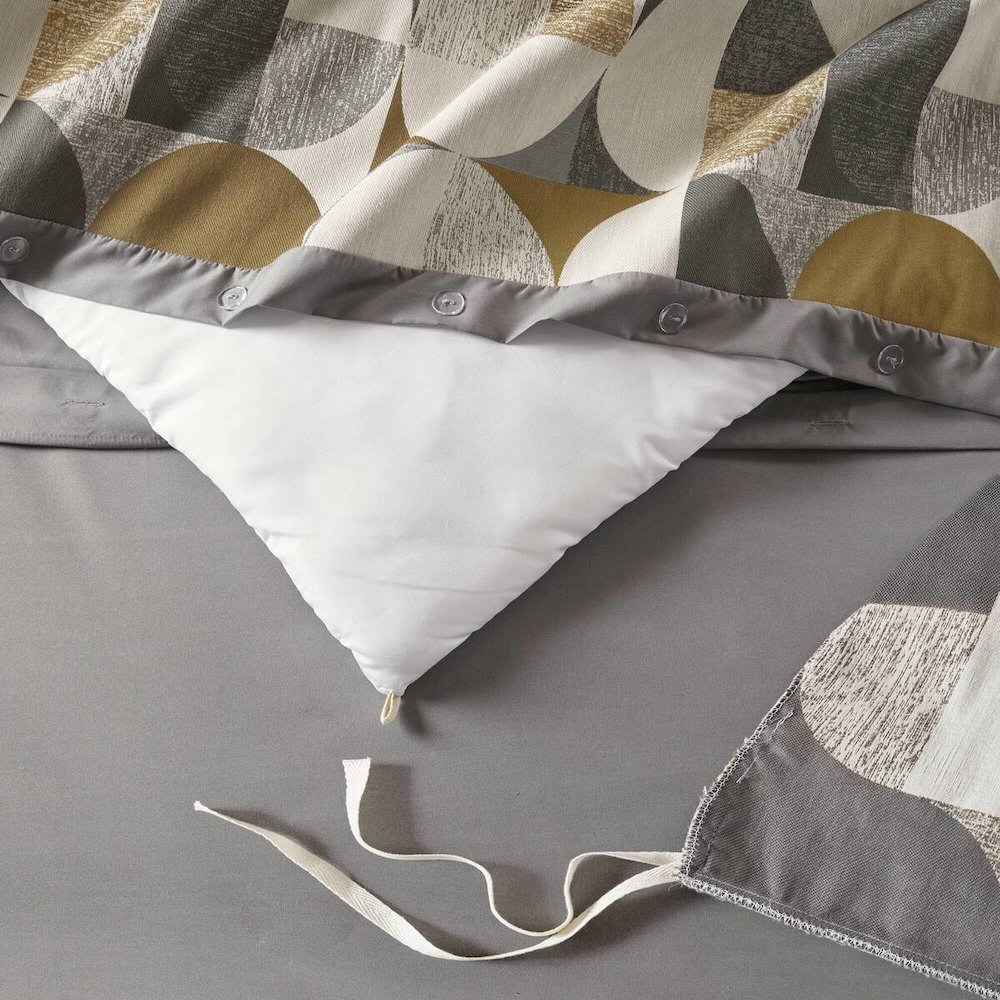 Jacquard Oversized Duvet Style Comforter Set. Picture 4