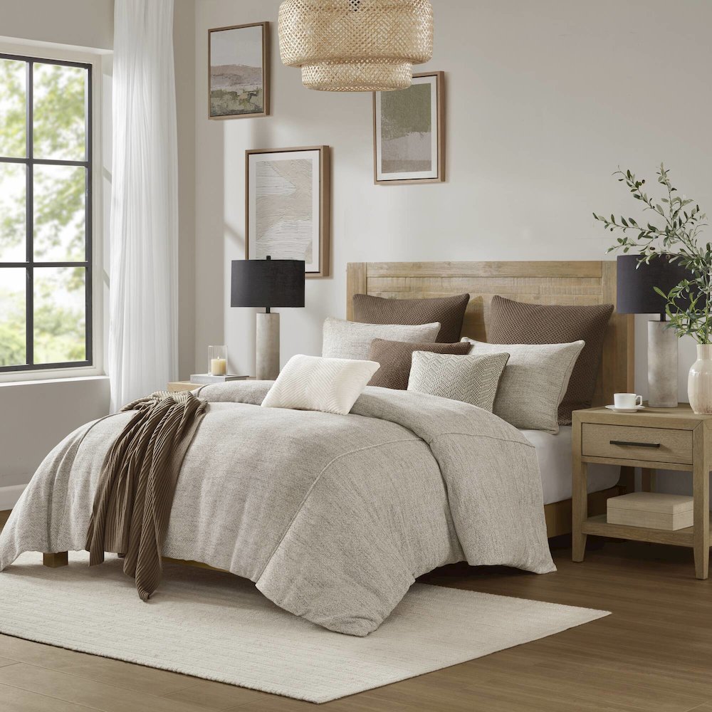 Chapman Comforter Set, Nuetual Ivory color. Picture 3
