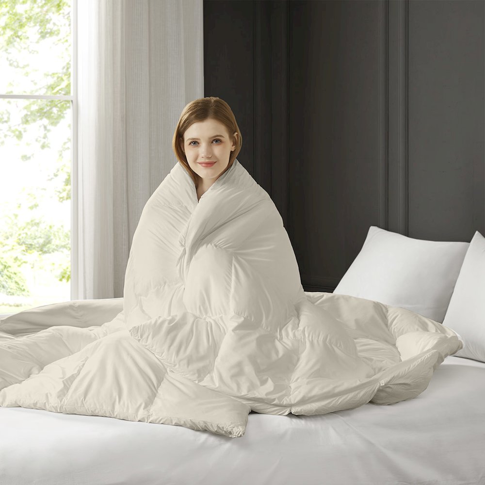 Stay Puffed Overfilled Down Alternative Comforter in Tan Color. Picture 4