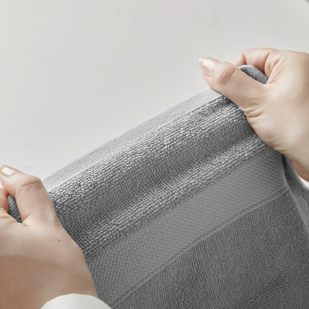 500GSM Plush Towel Set, Charcoal color. Picture 5
