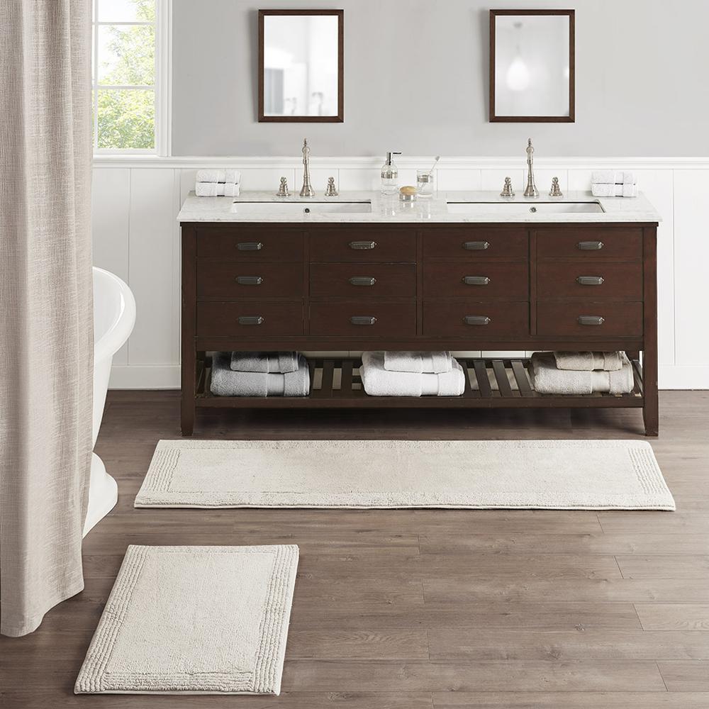 100% Cotton Tufted 3000 GSM Reversible Bath Rug. Picture 4