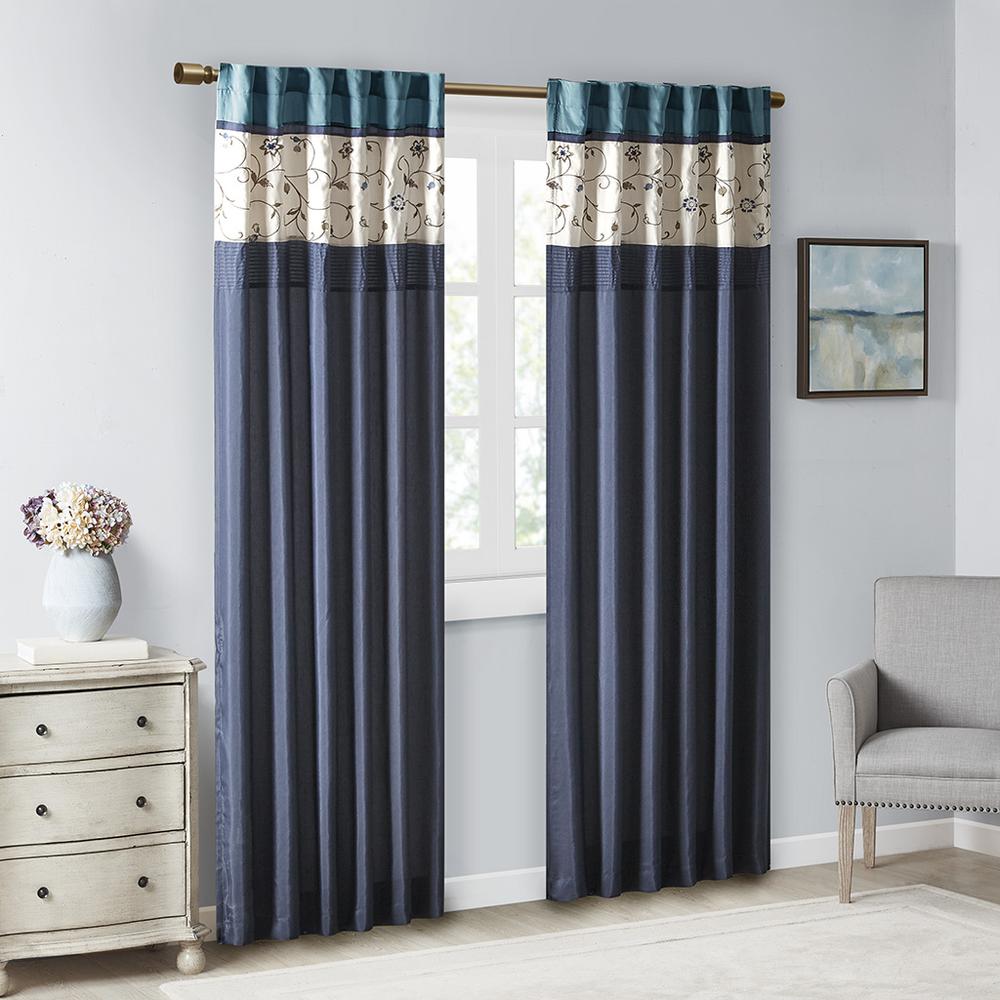 Embroidered Curtain Panel. Picture 3