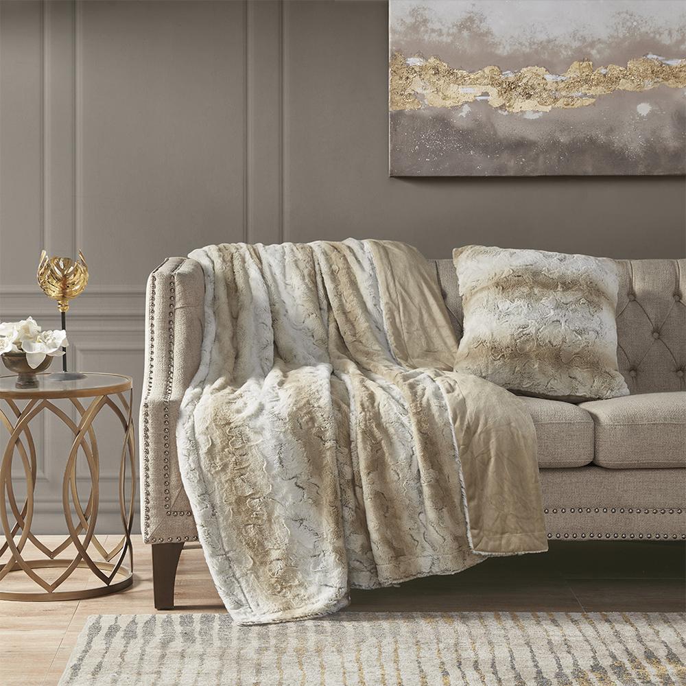Faux Fur Square Pillow. Picture 3