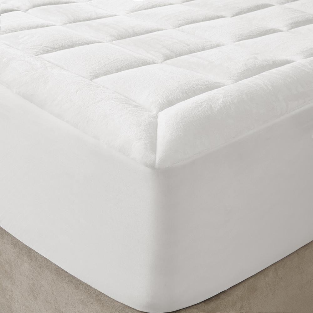 Cloud Soft Waterproof Overfilled Plush Mattress Pad by Belen Kox, Belen Kox. Picture 1