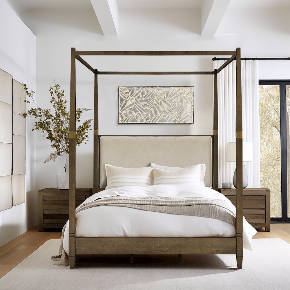 Canopy Bed Queen. Picture 4