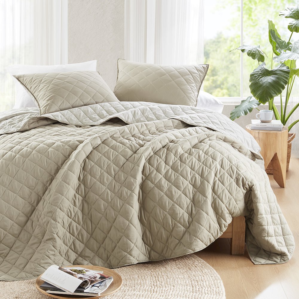 Carolina 7 Piece Stripe Comforter and Quilt Set, Taupe color. Picture 2