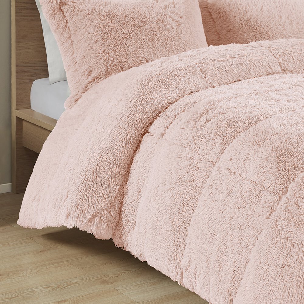 Shaggy Long Fur Comforter Mini Set. Picture 1