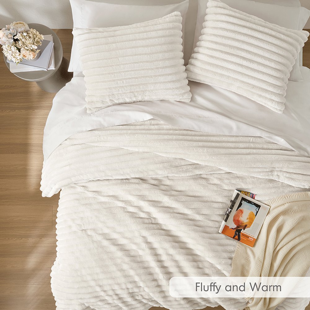 Avril Fluffy Ribbed Plush Comforter Set, Ivory color. Picture 5