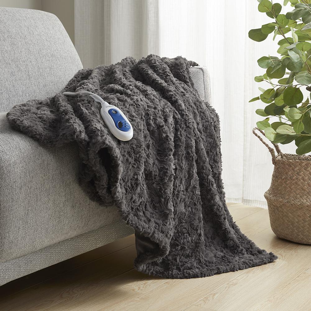 Oversized Faux Fur Heated Throw. Picture 4