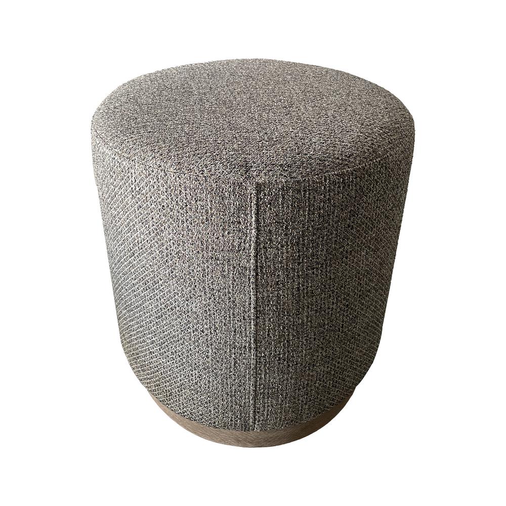 Oval Accent Ottoman. Picture 1