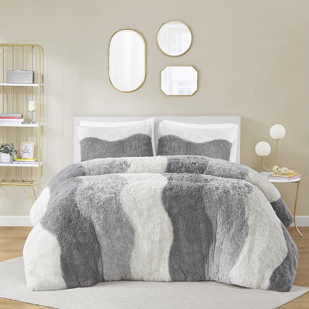 Ombre Shaggy Faux Fur Comforter Set. Picture 2