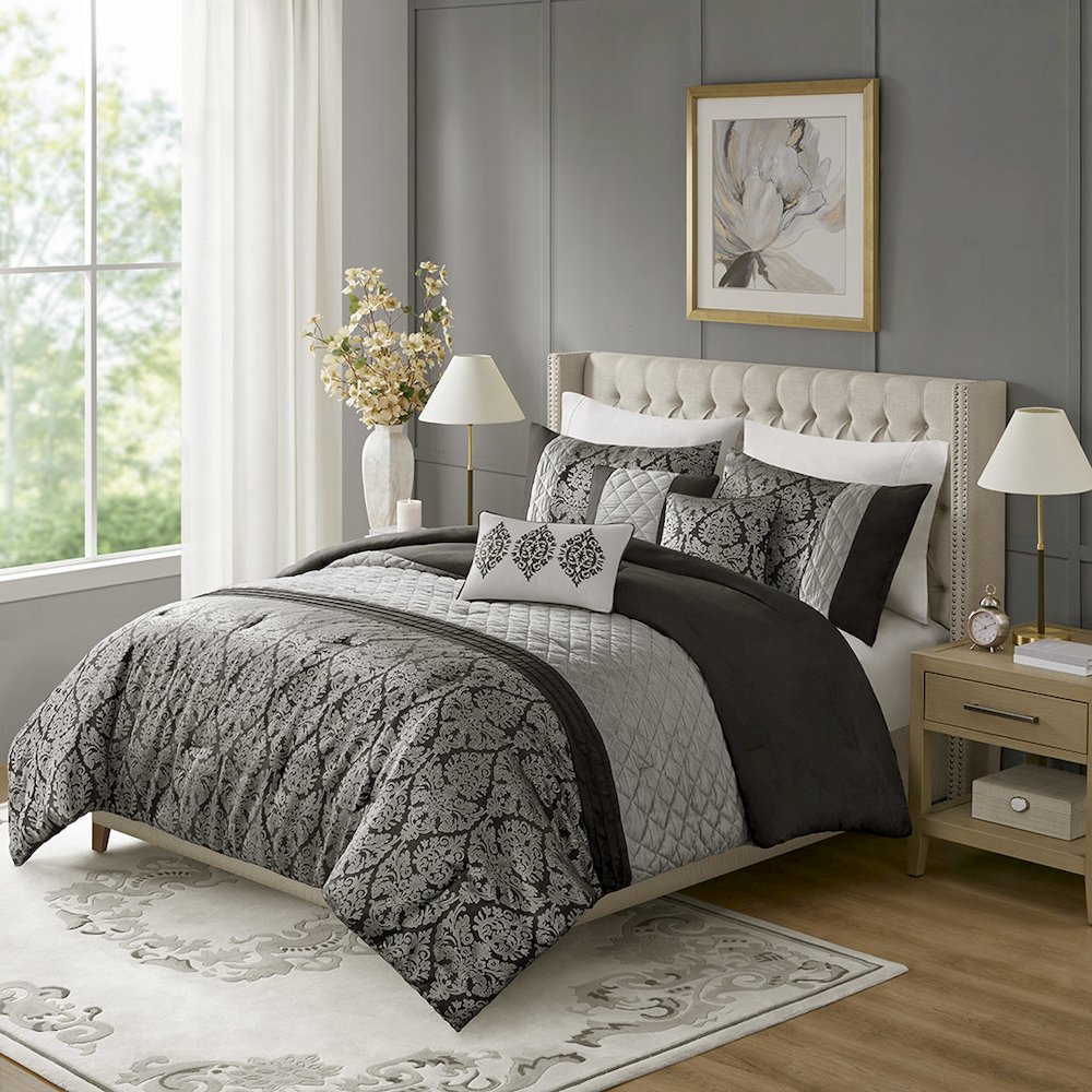 Lily 6 Piece Jacquard Comforter Set with Throw Pillows in Black Color. Picture 2