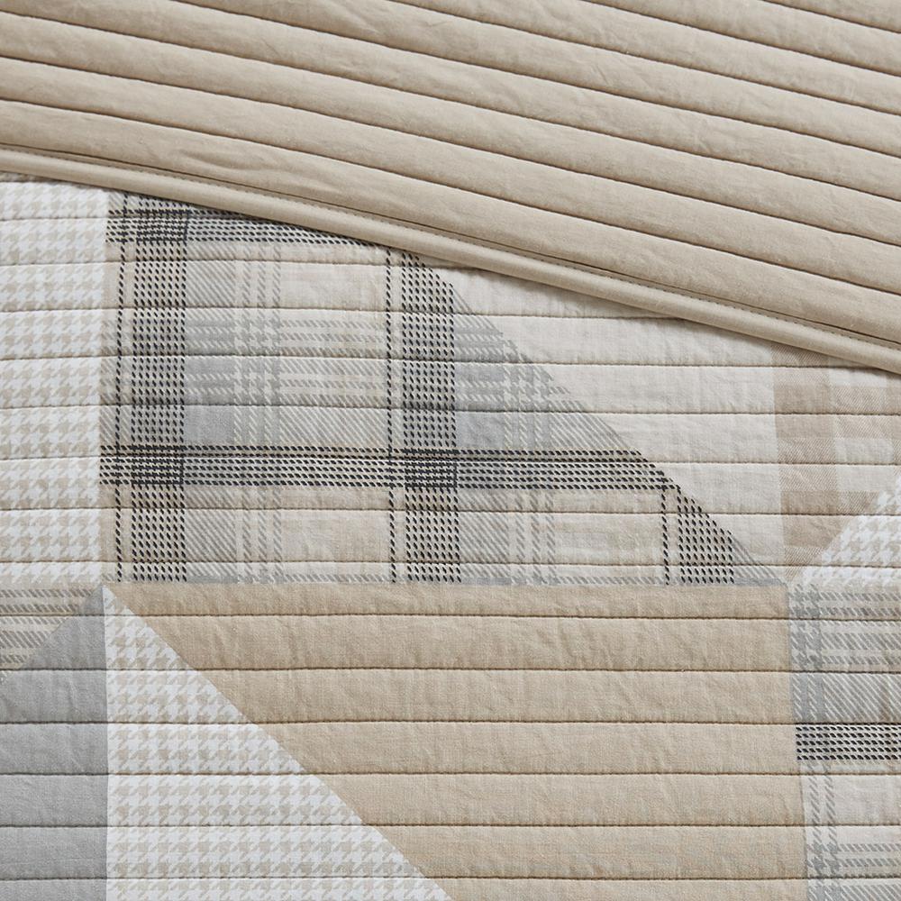 Olsen Olsen 3 Piece Oversized Cotton Quilt Set, Tan color. Picture 1