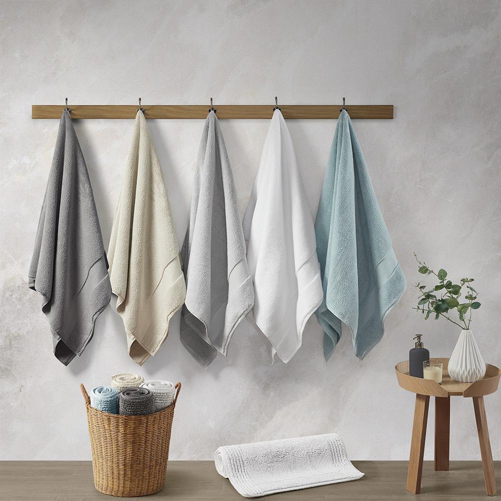 100% Cotton Tufted 3000 GSM Reversible Bath Rug. Picture 3