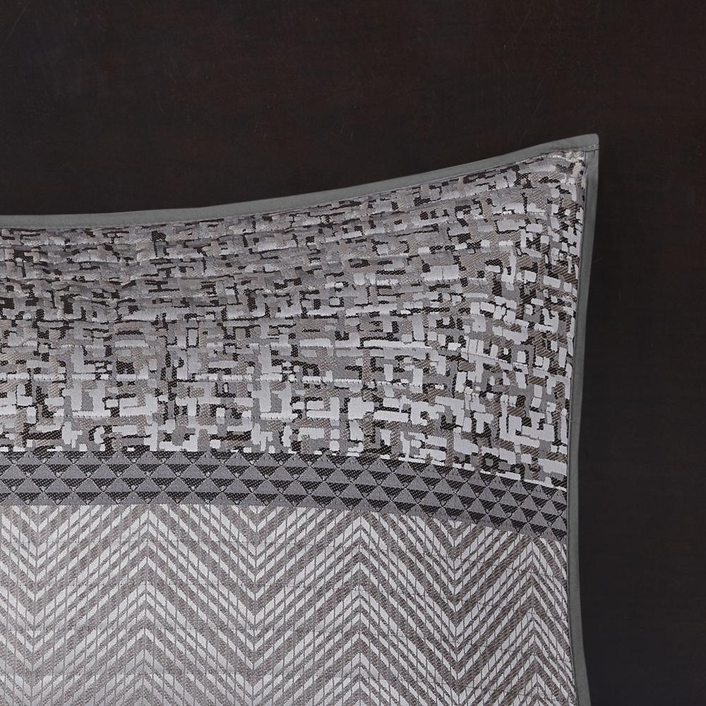 6 Piece Reversible Jacquard Quilt Set with Throw Pillows. Picture 2