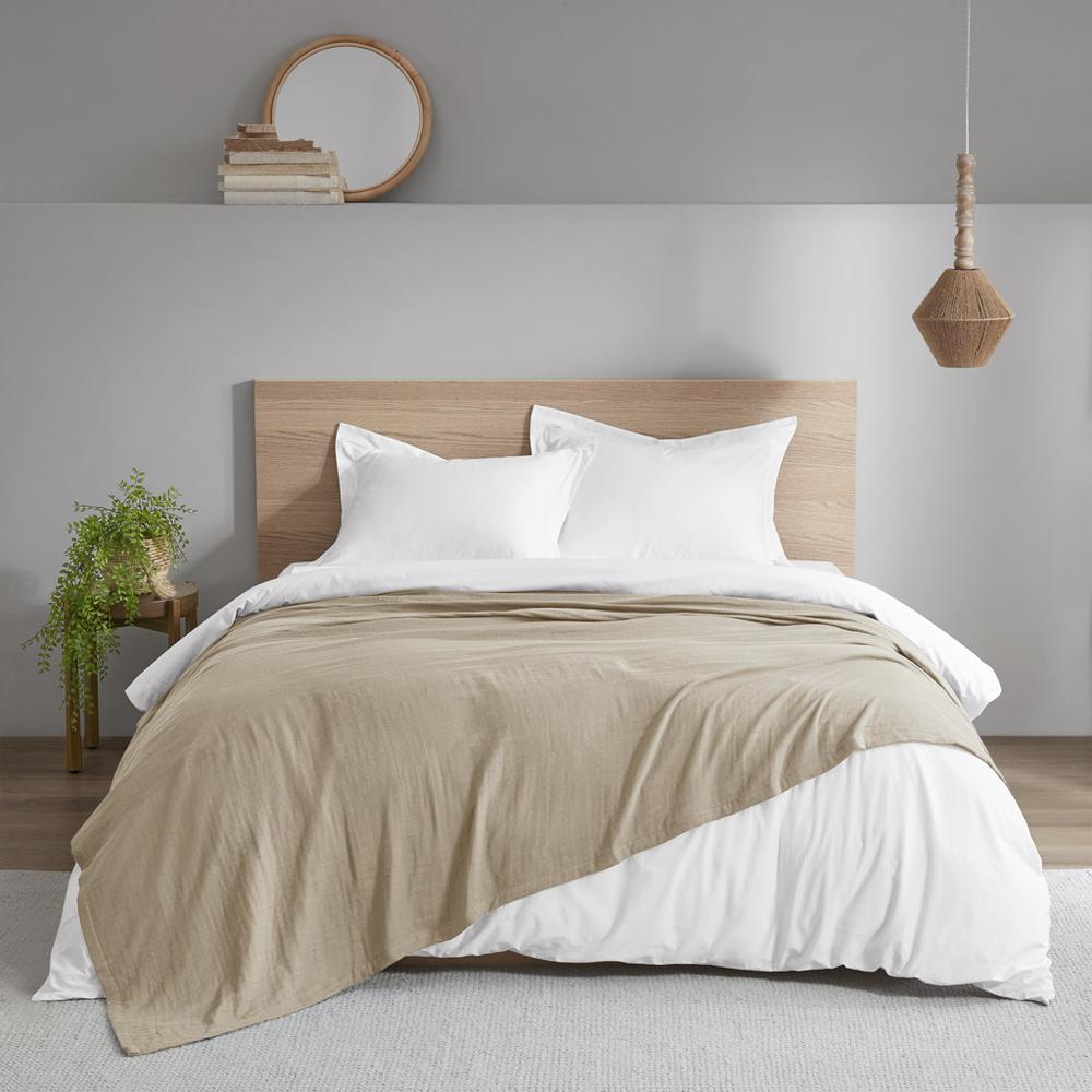 Gauze 100% Cotton Lightweight Blanket, Tan color. Picture 3