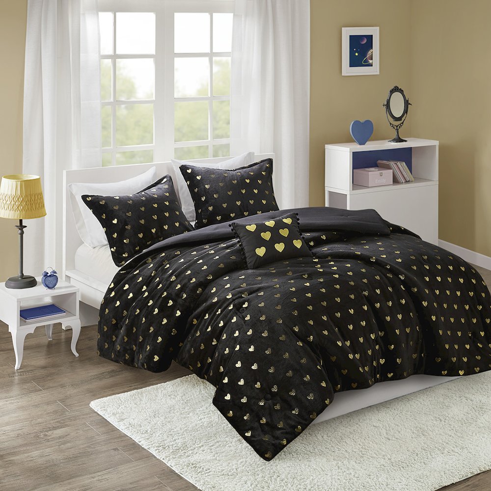 Metallic Printed Plush Comforter Set with Throw Pillow in Black/Gold Color. Picture 4