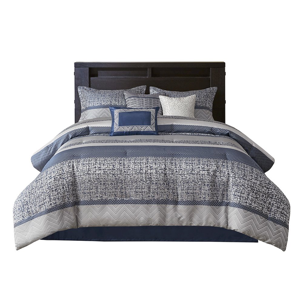 7 Piece Jacquard Comforter Set. Picture 1
