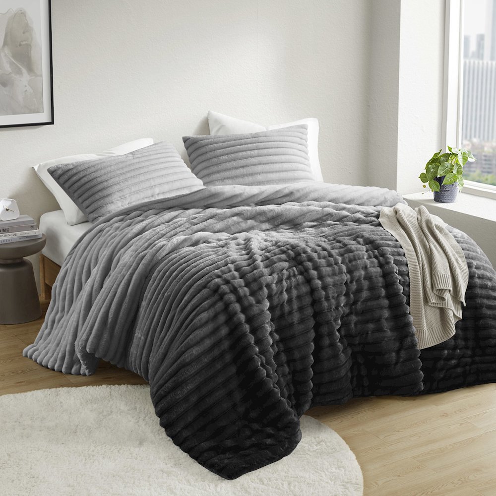 Avril Fluffy Ribbed Plush Comforter Set, Grey Ombre color. Picture 3