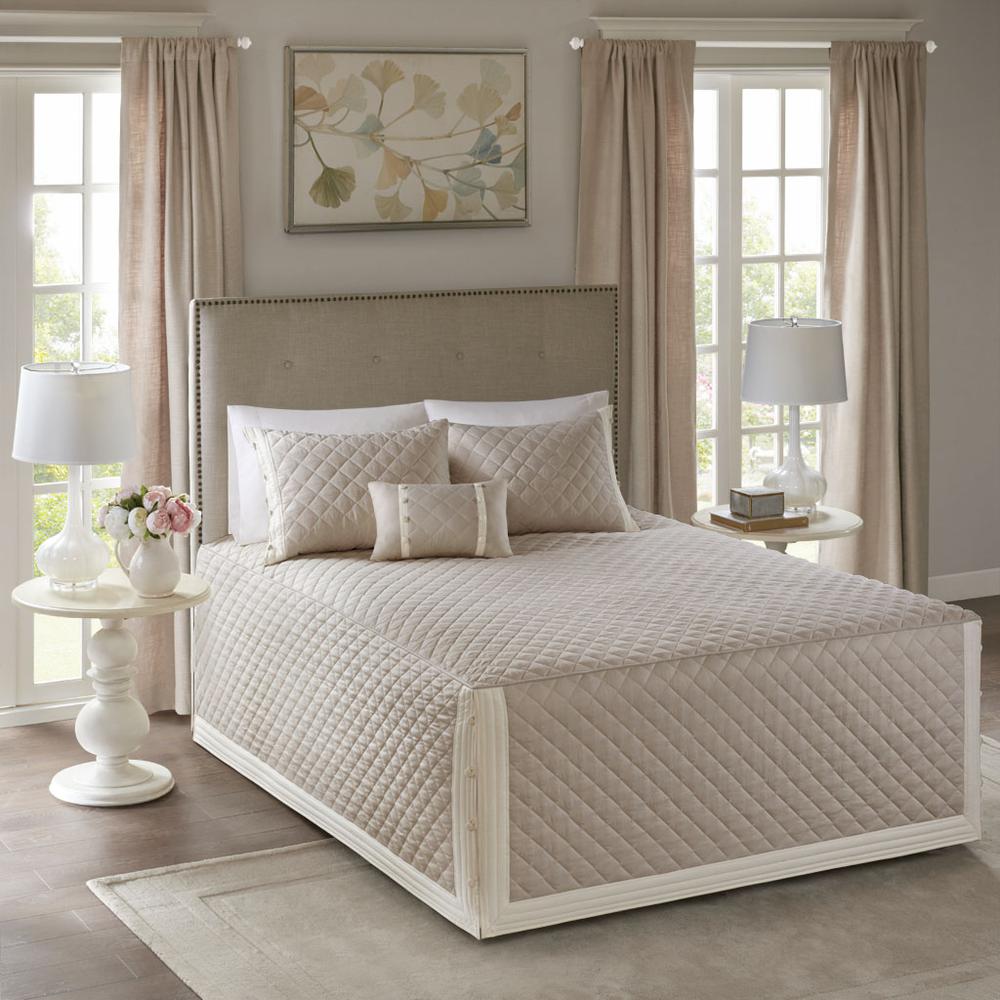 4 Piece Cotton Reversible Tailored Bedspread Set. Picture 4