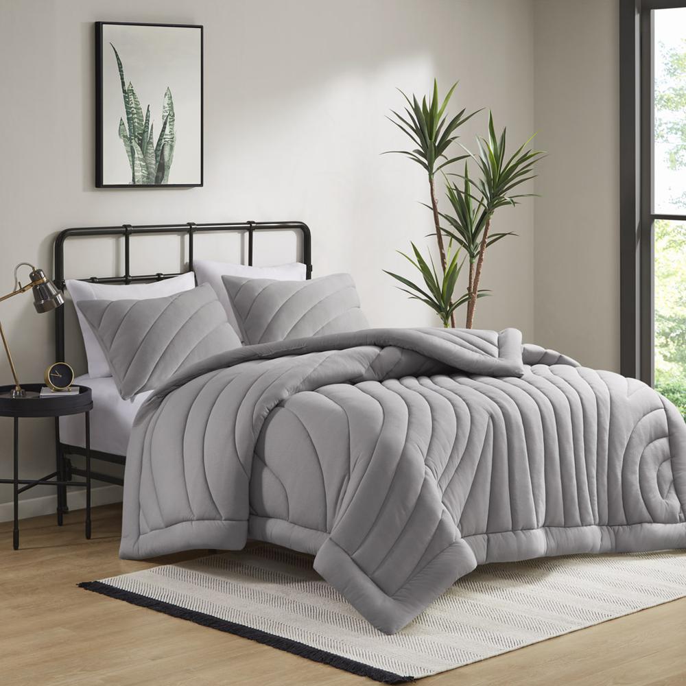 Poly Jersey Puffy Comforter Set. Picture 1