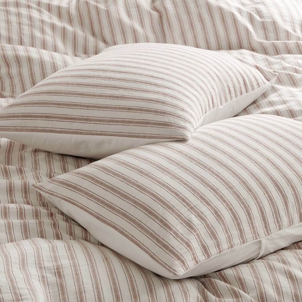 Etta 3PCS Duvet Set, Terracotta color. Picture 4