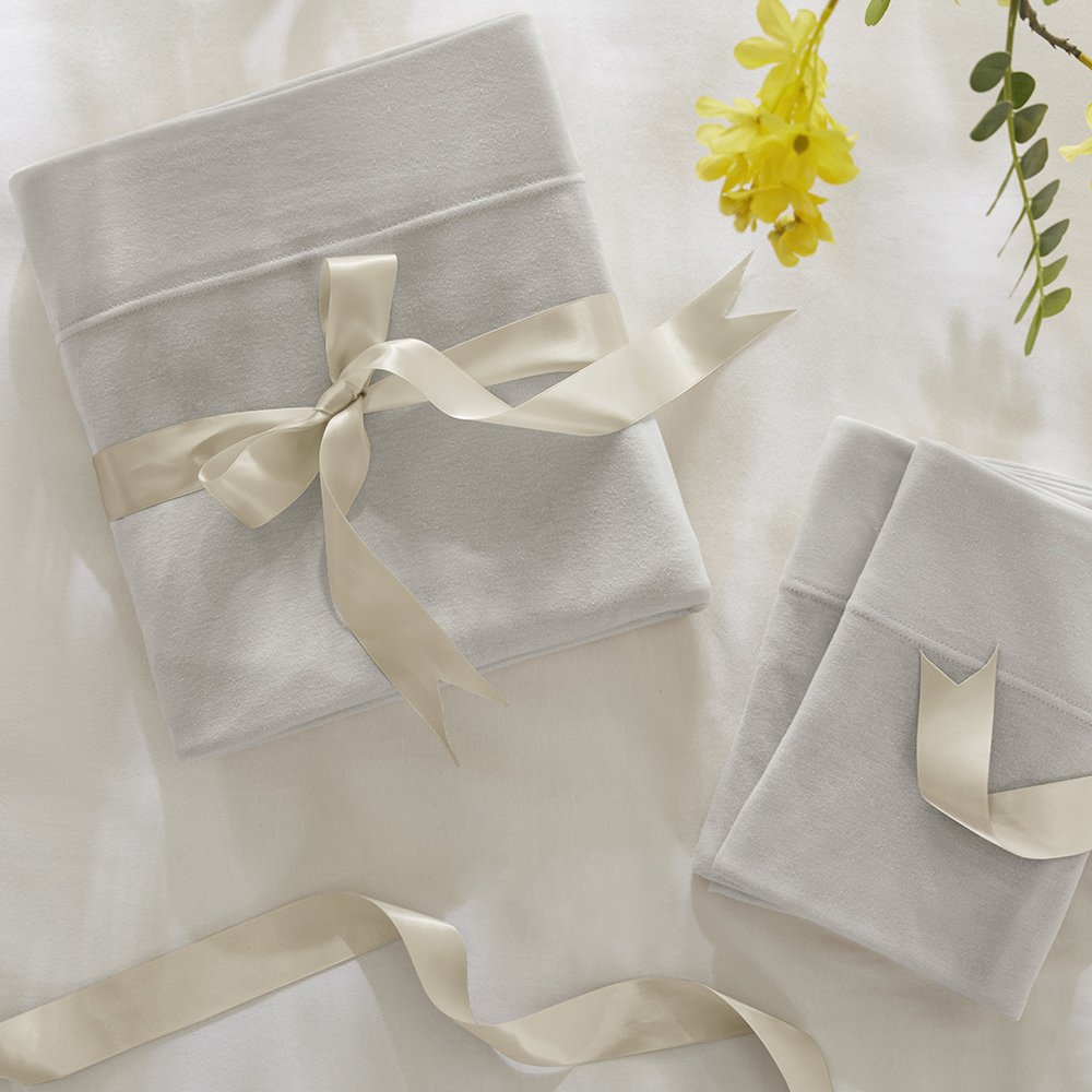 Cotton Blend Jersey Knit All Season Sheet Set, Grey color. Picture 4