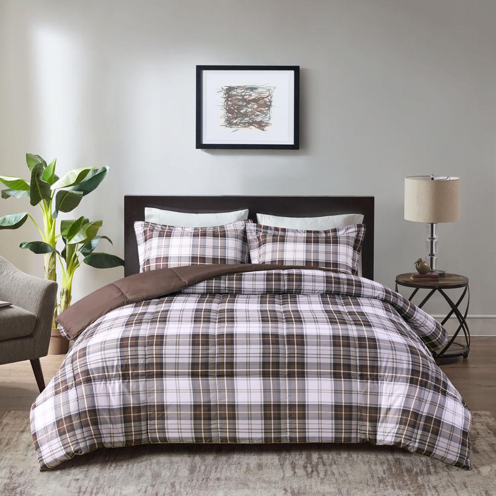 3M Scotchgard Down Alternative All Season Comforter Set. Picture 1