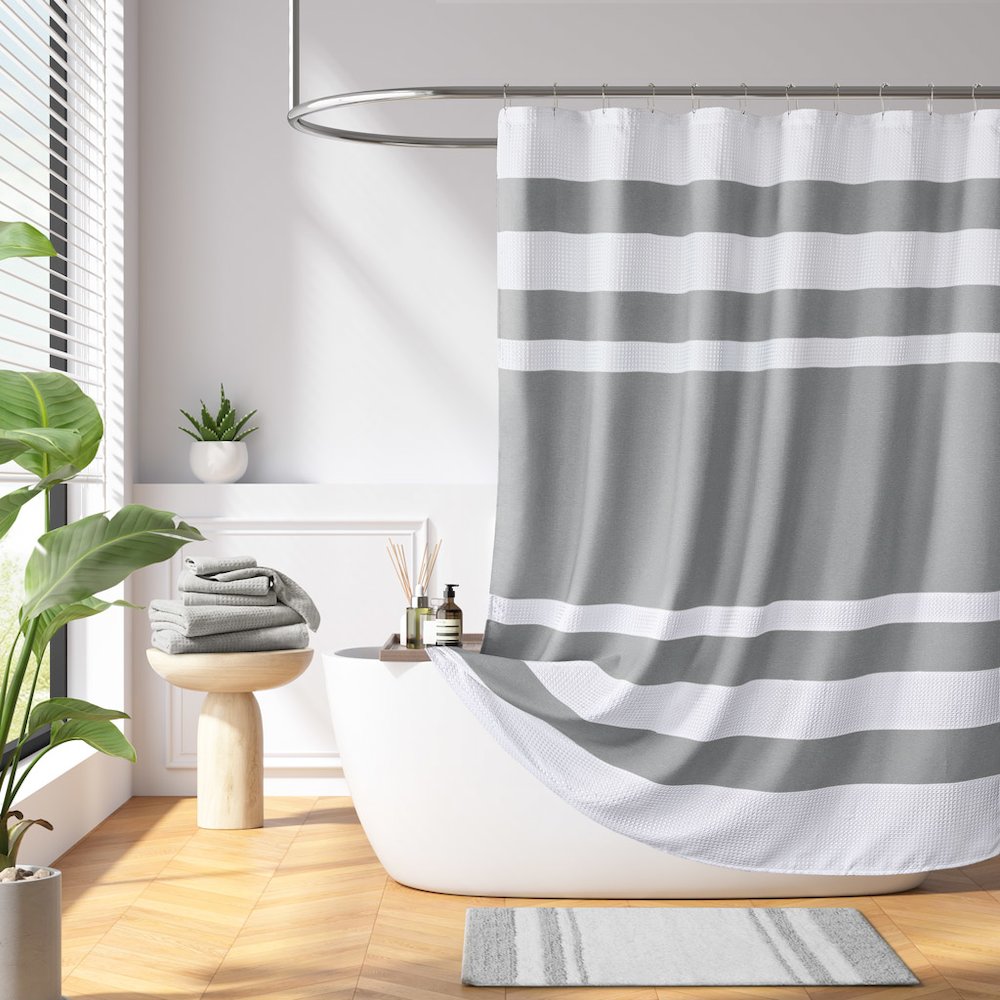 Shower Curtain with 3M Treatment. Picture 1