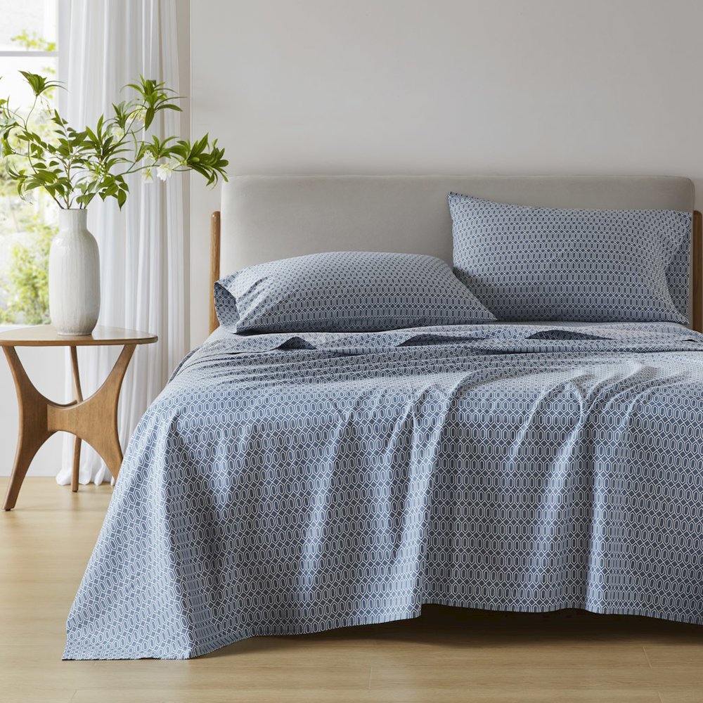 144 Thread Count Cotton Printed Cotton Sheets, Diamond Blue color. Picture 1