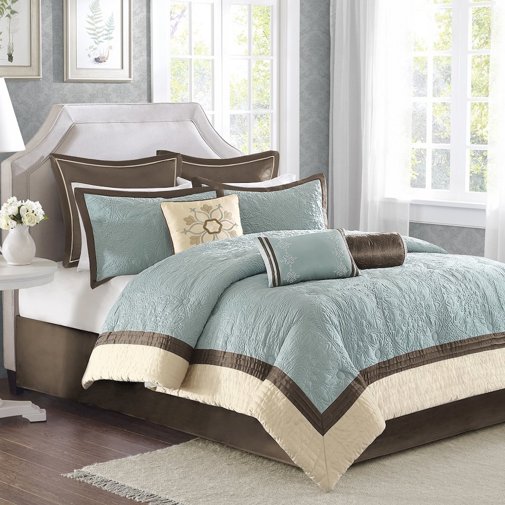 9 Piece Charmeuse Comforter Set. Picture 4