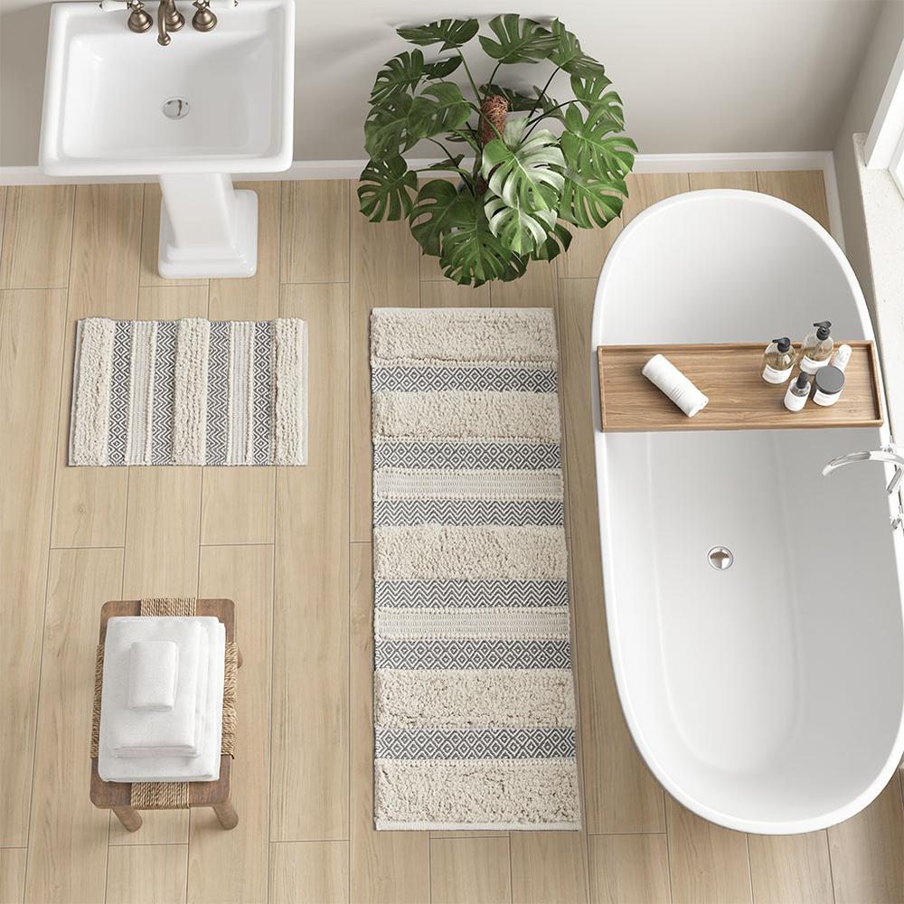 Woven Texture Stripe Bath Rug. Picture 4