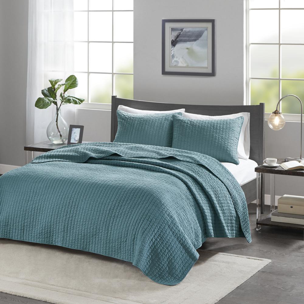 Keaton 3 Piece Quilt Set, Teal color. Picture 4