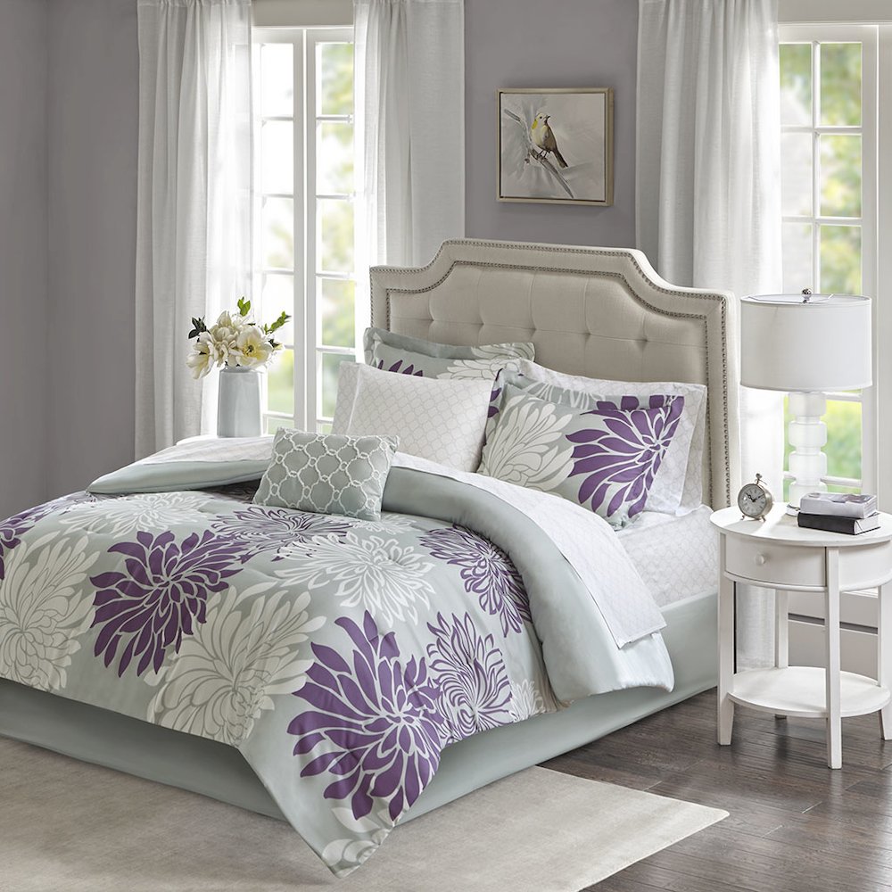 9 Piece Comforter Set with Cotton Bed Sheets. Picture 4