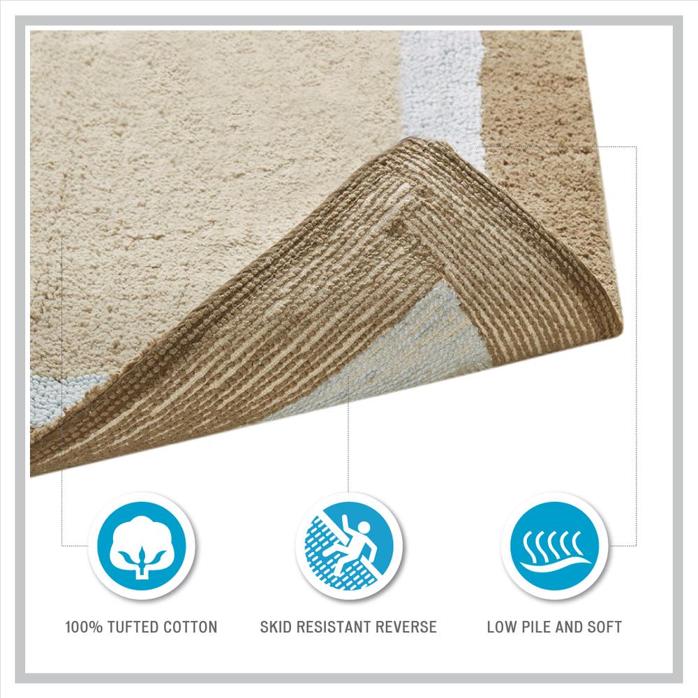 Cotton Tufted Bath Rug. Picture 1