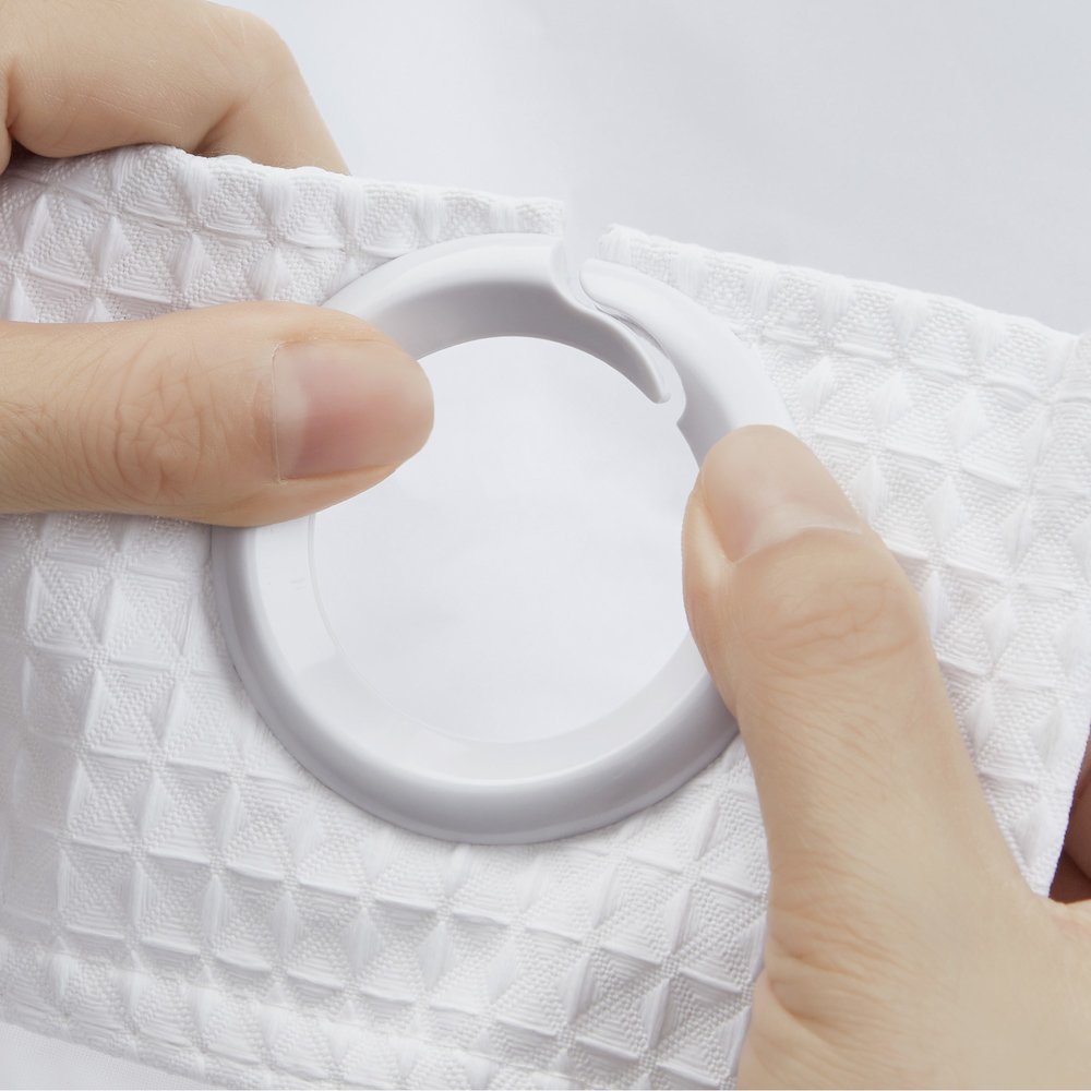 Plain Weave Luxury Shower Curtain - Waffle. Picture 4