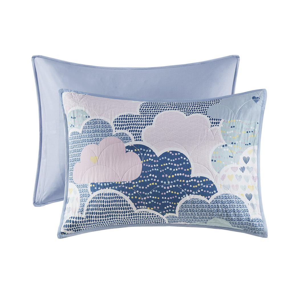 Reversible Cotton Quilt Set with Throw Pillows. Picture 5