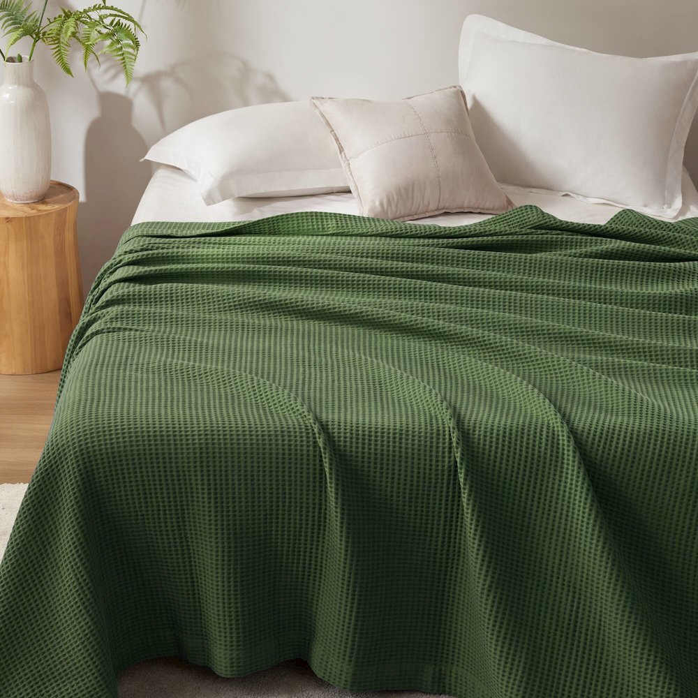 Waffle Weave Cotton Blanket, Olive Green color. Picture 5