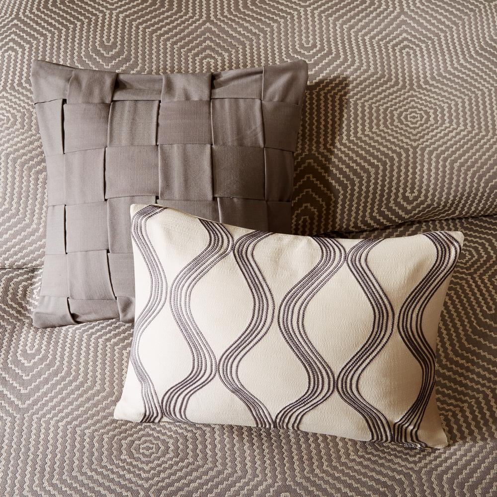 Shades of Grey Comforter Set, Grey color. Picture 1