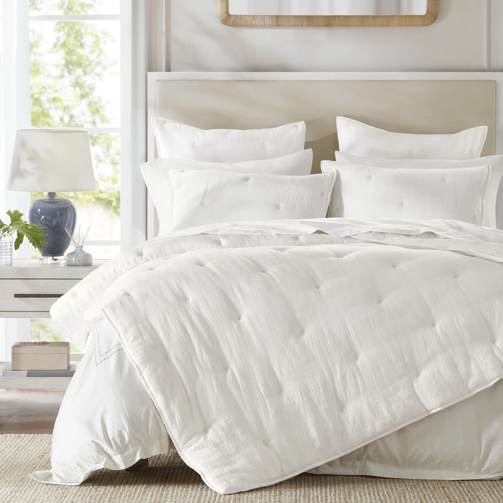 Breeze Cotton Gauze  Embroidered Quilt Set, White color. Picture 2