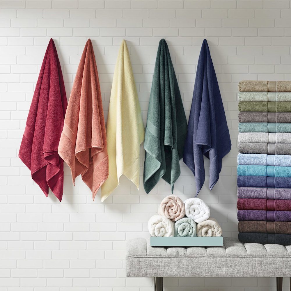 100% Cotton Bath 8 Piece Set in Olive Green. Picture 5