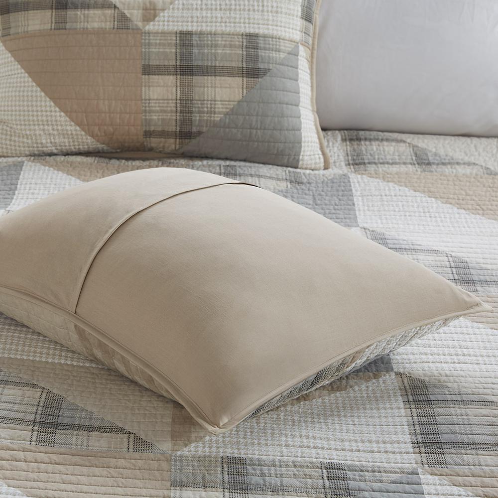 Olsen Olsen 3 Piece Oversized Cotton Quilt Set, Tan color. Picture 5