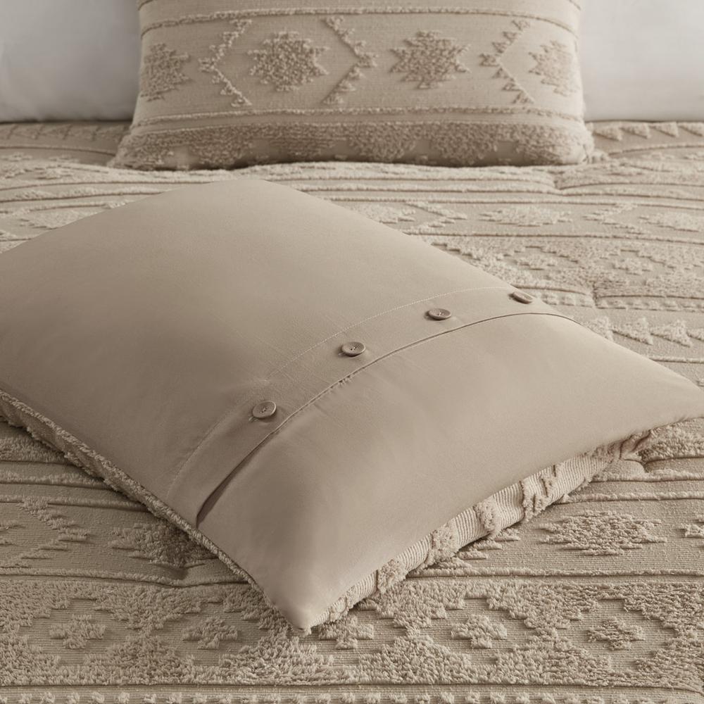 Breckenridge Chenille Oversized Comforter Set, Tan color. Picture 2