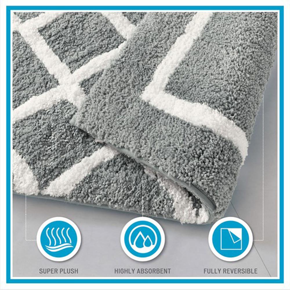Reversible High Pile Tufted Microfiber Bath Rug. Picture 3