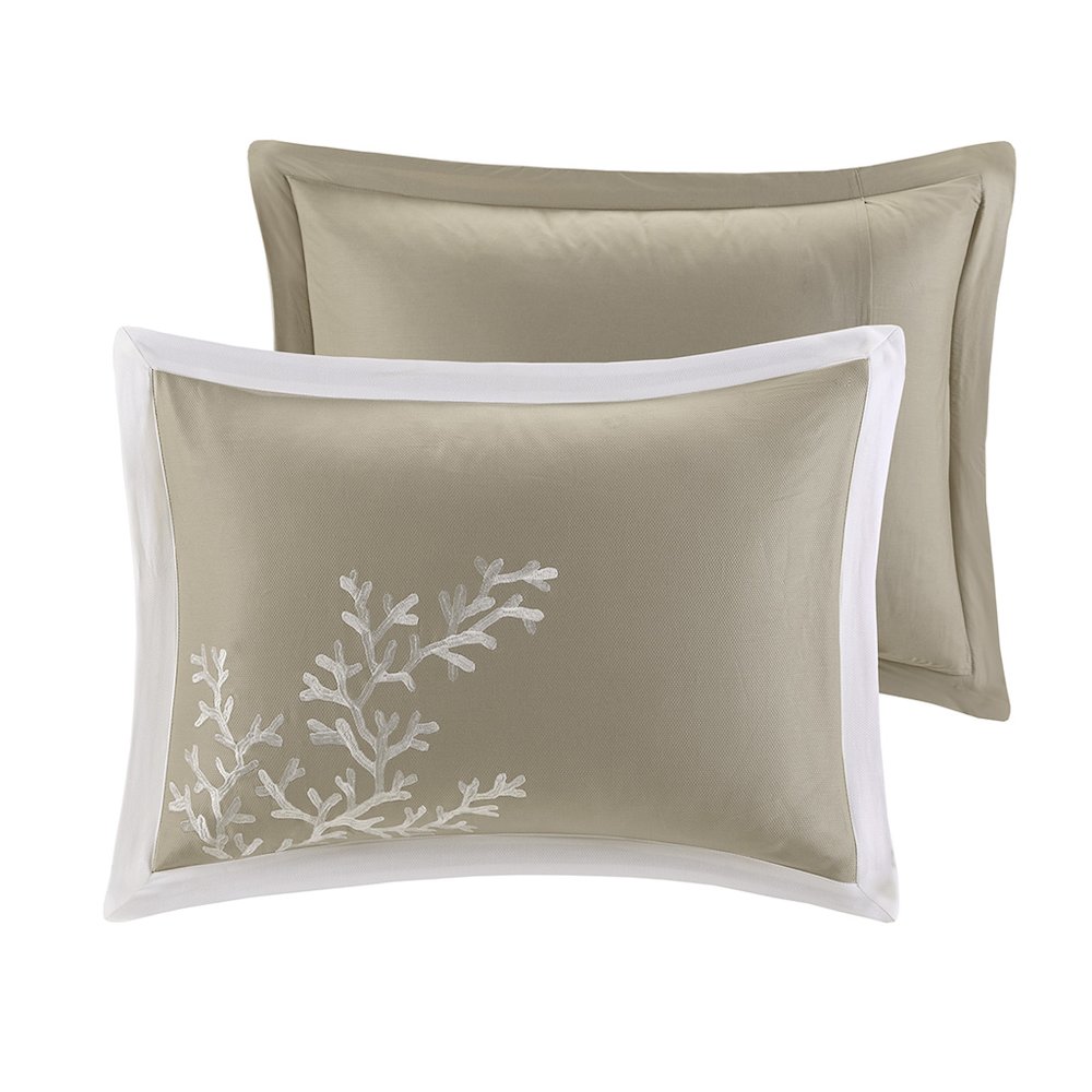 6 Piece Comforter Set. Picture 3