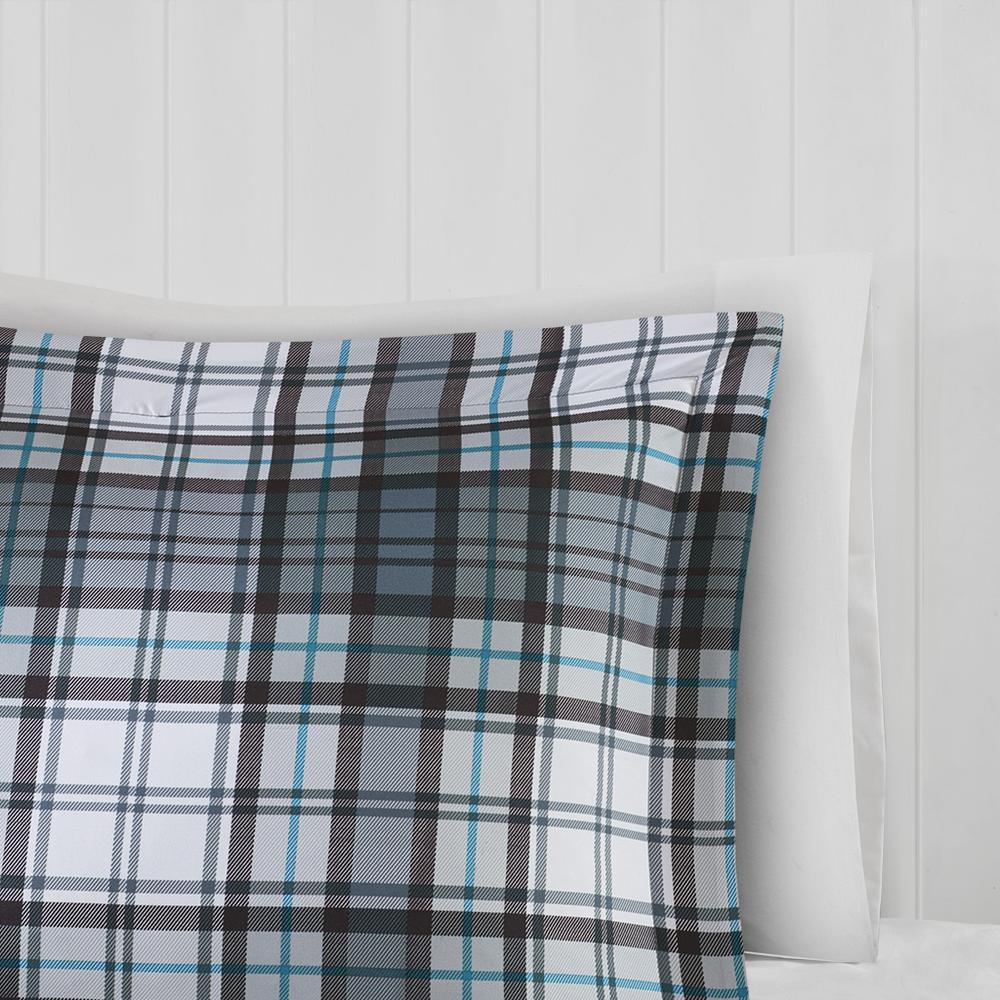 3M Scotchgard Down Alternative All Season Comforter Set. Picture 1