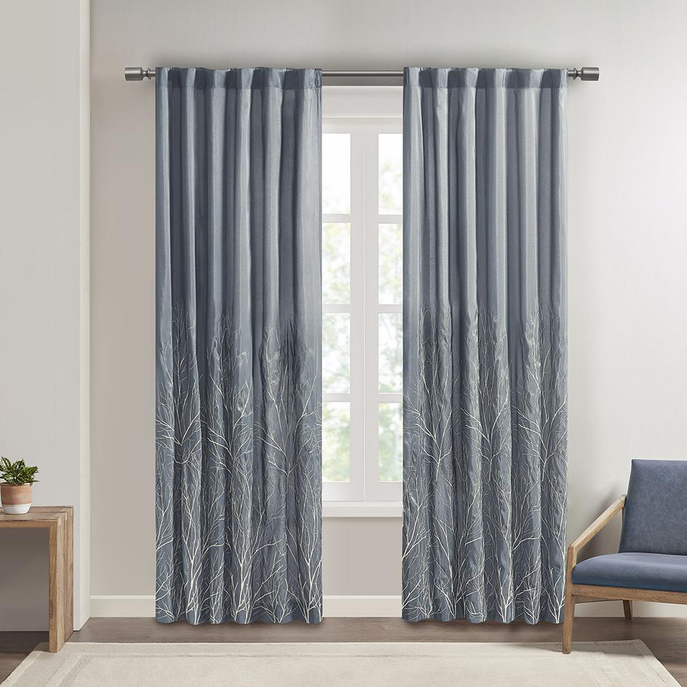 Curtain Panel. Picture 4