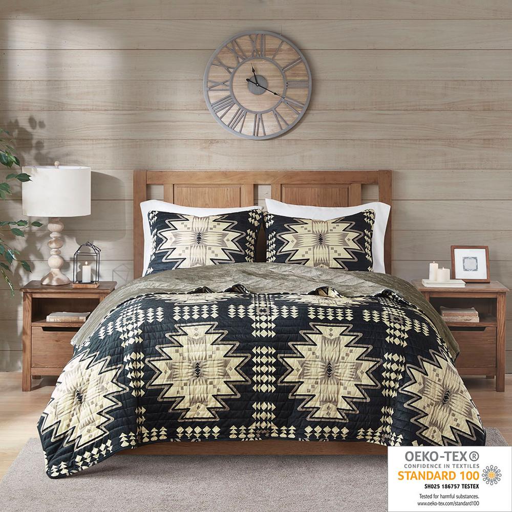 Oversized Print Plush Quilt Set. Picture 4