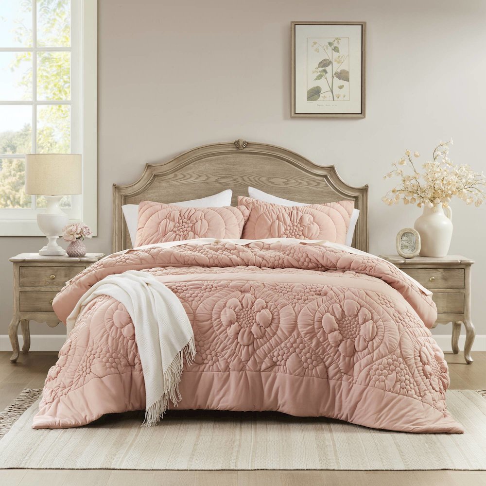 Elise Comforter Set, Pink color. Picture 1